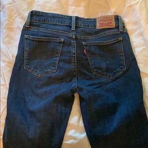 Levi’s 711 skinny jeans